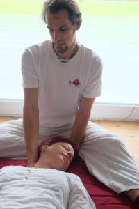 Nackenbehandlung